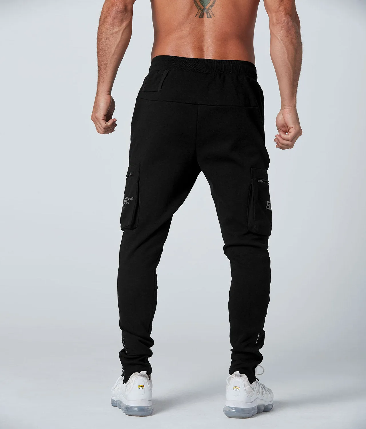 2100 . Viscose Fitted Jogger - Black