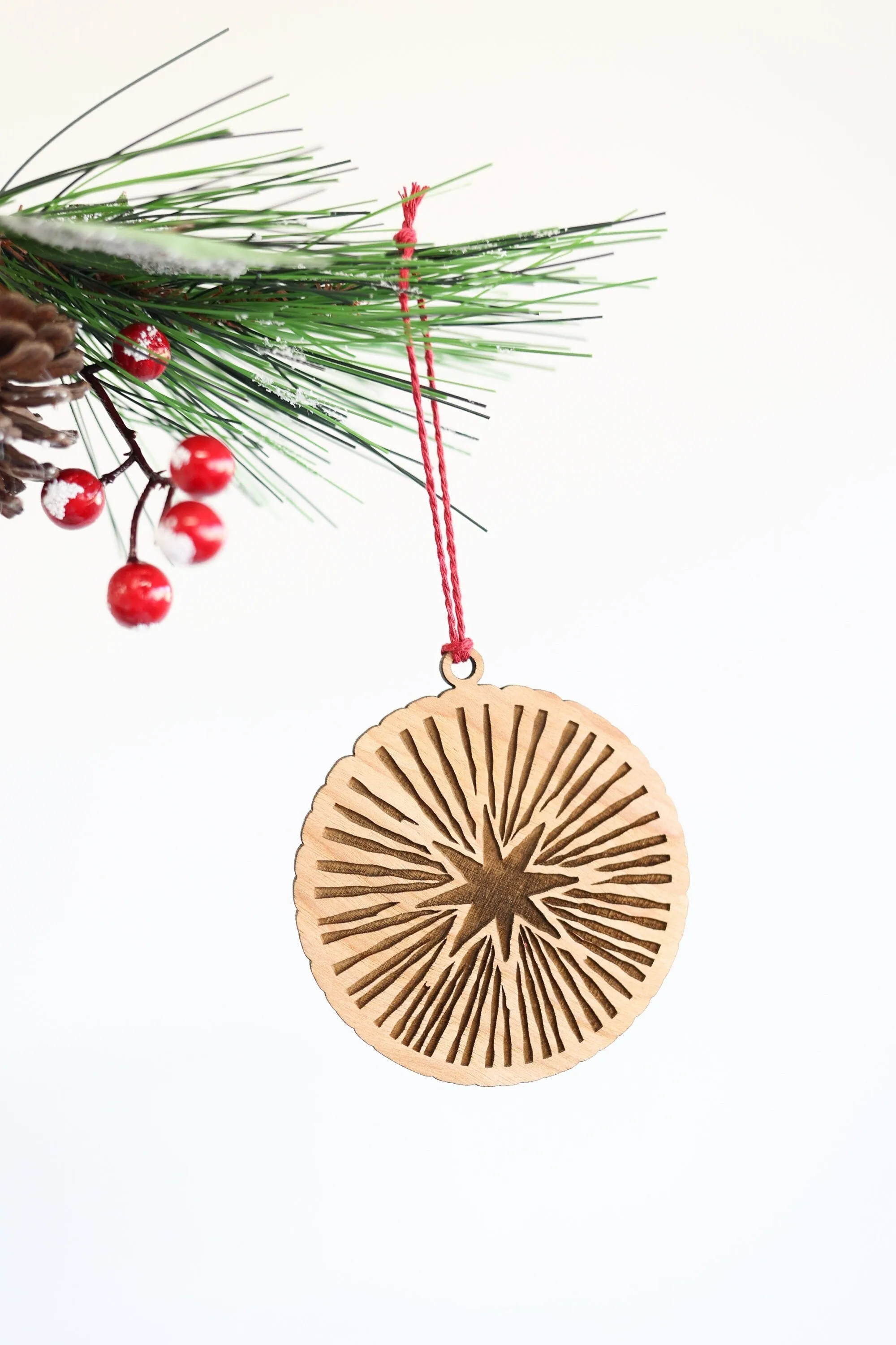 Wooden Starlight Circle Christmas Ornament